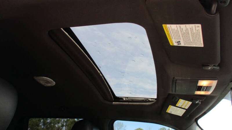 2013 Ford F-150 Platinum 4x4 Platinum 4dr SuperCrew Styleside 5.5 ft. SB - Image 25