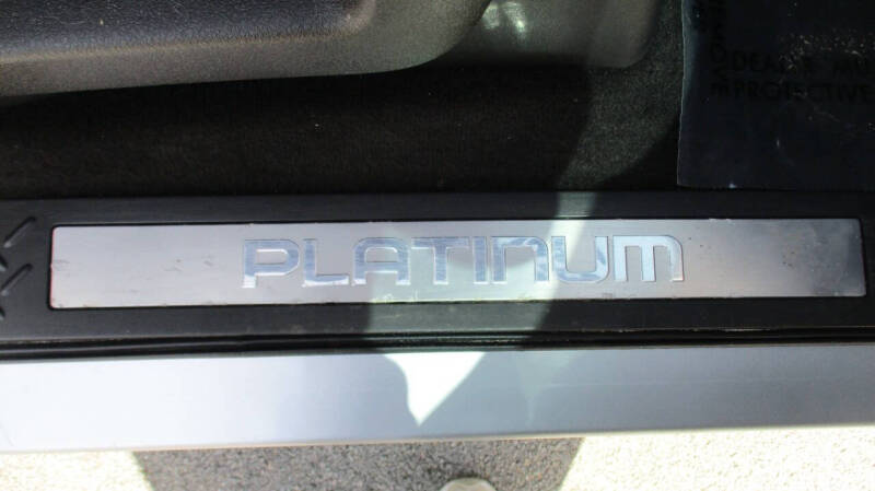 2013 Ford F-150 Platinum 4x4 Platinum 4dr SuperCrew Styleside 5.5 ft. SB - Image 26