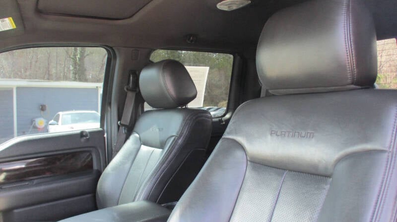 2013 Ford F-150 Platinum 4x4 Platinum 4dr SuperCrew Styleside 5.5 ft. SB - Image 9