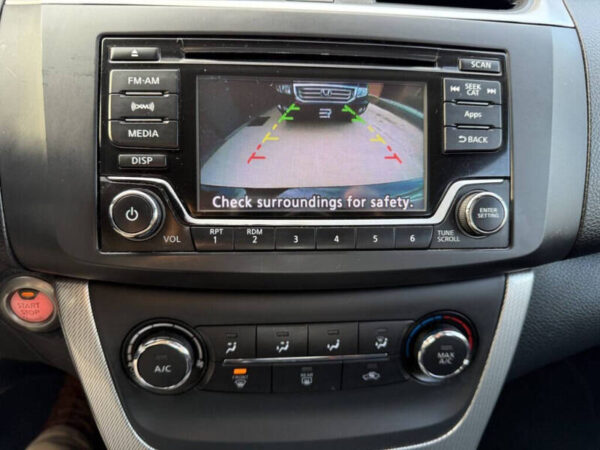 2015 Nissan Sentra SR - Image 14