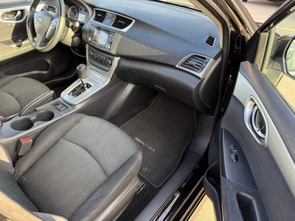 2015 Nissan Sentra SR - Image 17