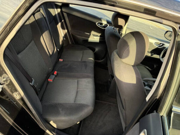 2015 Nissan Sentra SR - Image 18