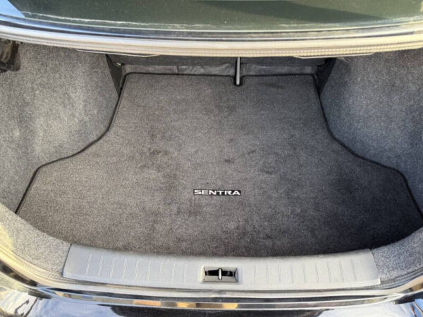 2015 Nissan Sentra SR - Image 22