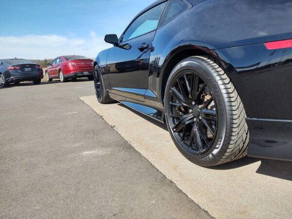 2010 Chevrolet Camaro 2SS 2dr Coupe (6.2L 8cyl 6A) - Image 11