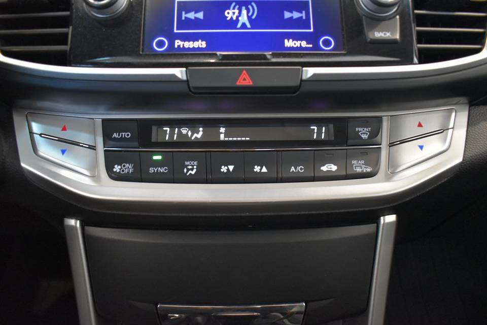 2013 Honda Accord EX-L 4dr Sedan (2.4L 4cyl CVT) - Image 14