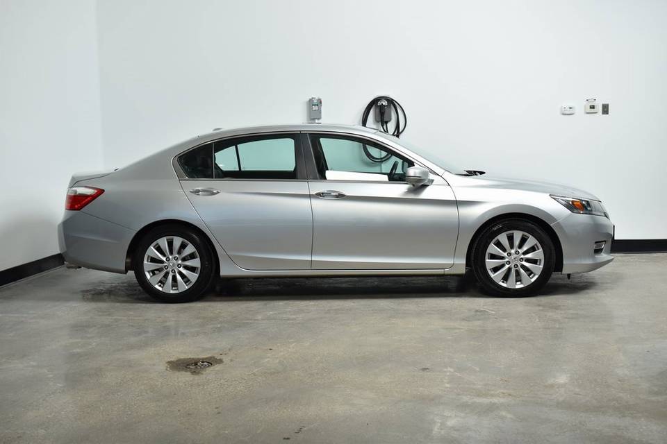 2013 Honda Accord EX-L 4dr Sedan (2.4L 4cyl CVT) - Image 3