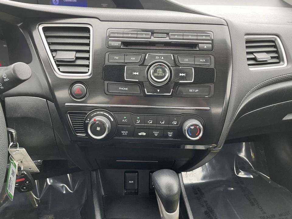 2013 Honda Civic LX 4dr Sedan (1.8L 4cyl 5A) - Image 23