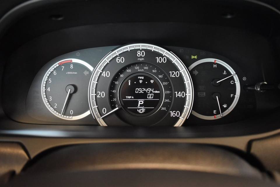 2013 Honda Accord EX-L 4dr Sedan (2.4L 4cyl CVT) - Image 28