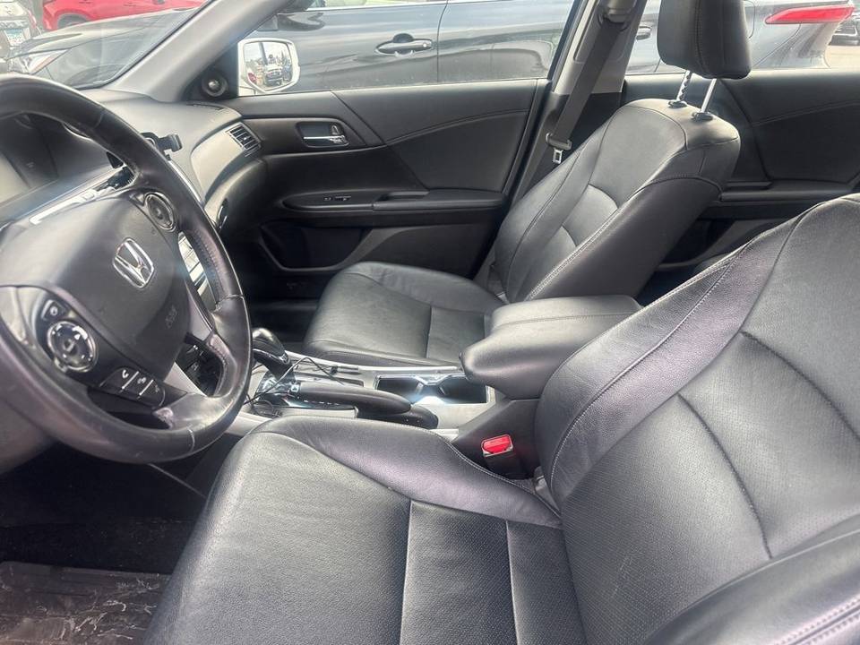 2013 Honda Accord EX-L 4dr Sedan (2.4L 4cyl CVT) - Image 34