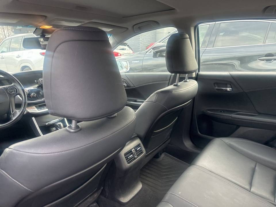 2013 Honda Accord EX-L 4dr Sedan (2.4L 4cyl CVT) - Image 37