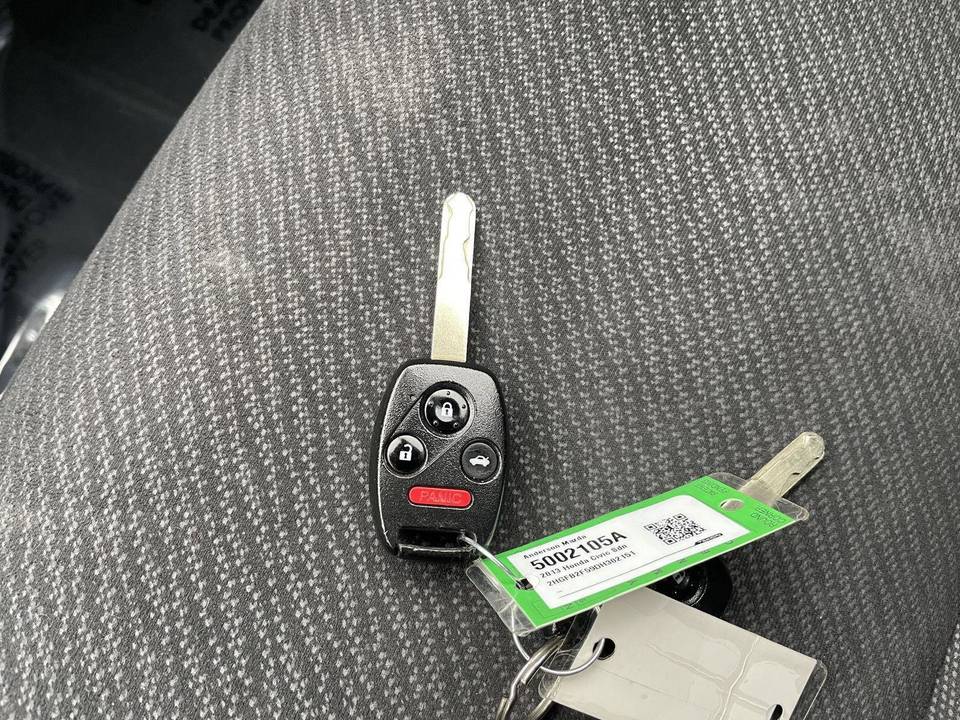 2013 Honda Civic LX 4dr Sedan (1.8L 4cyl 5A) - Image 36