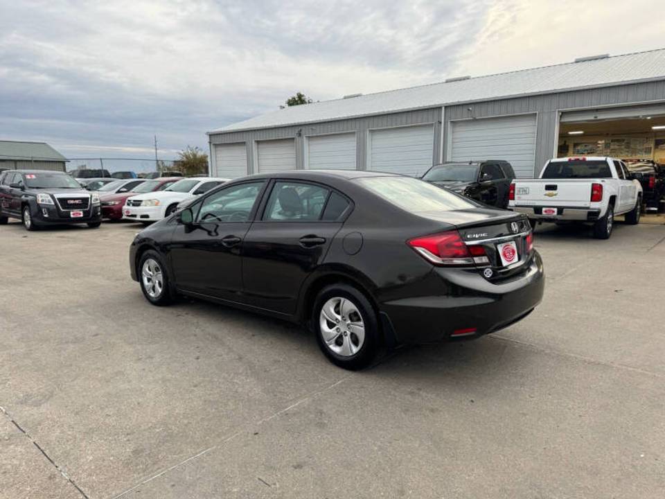 2013 Honda Civic LX 4dr Sedan (1.8L 4cyl 5A) - Image 6