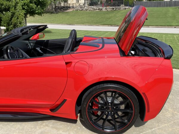 2019 Chevrolet Corvette Grand Sport Convertible - Image 11