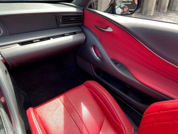 2021 Lexus LC 500 Convertible - Image 18