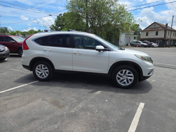 2015 Honda CR-V EX-L - Image 4