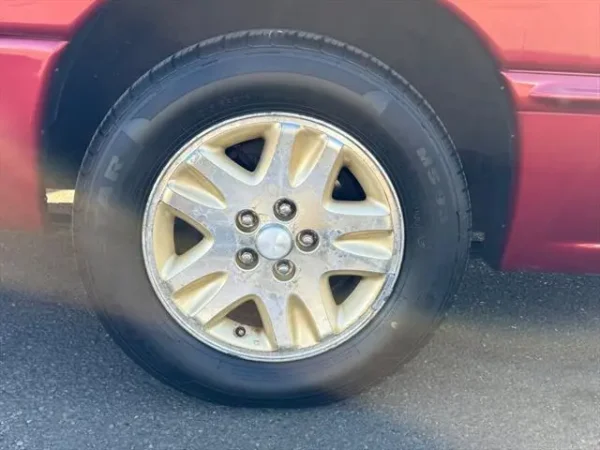 1997 Dodge Grand Caravan ES - Image 11