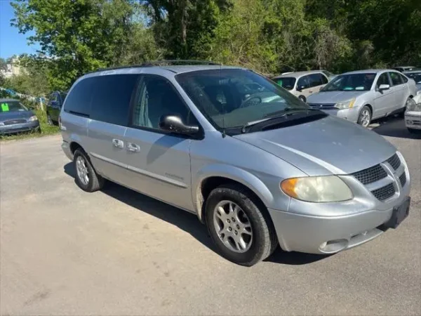2001 Dodge Grand Caravan Sport 4dr Extended Mini Van - Image 16