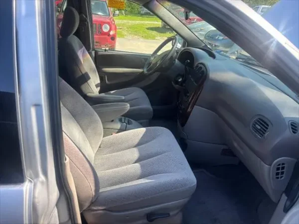 2001 Dodge Grand Caravan Sport 4dr Extended Mini Van - Image 22