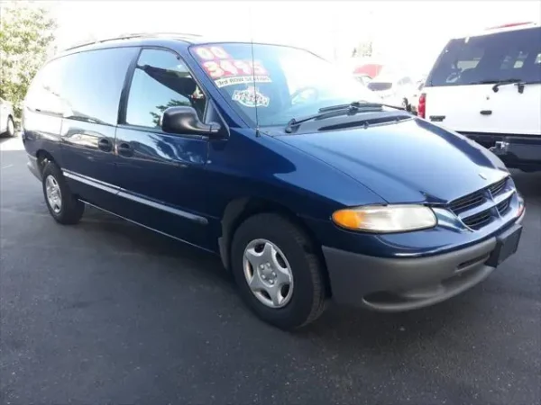 2000 Dodge Grand Caravan SE - Image 5