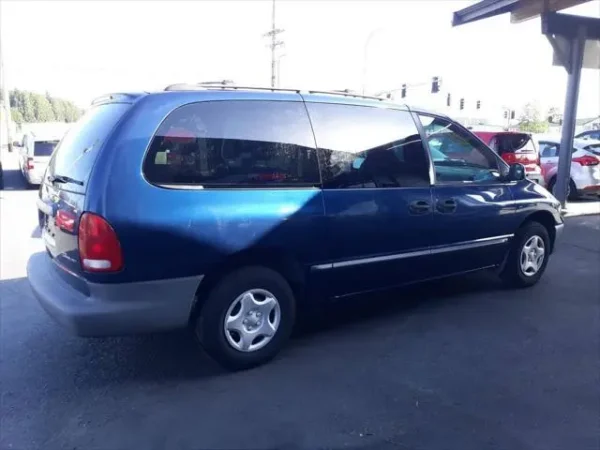 2000 Dodge Grand Caravan SE - Image 6