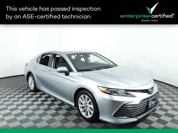 2022 Toyota Camry LE 4dr Sedan (2.5L 4cyl 8A) - Image 2