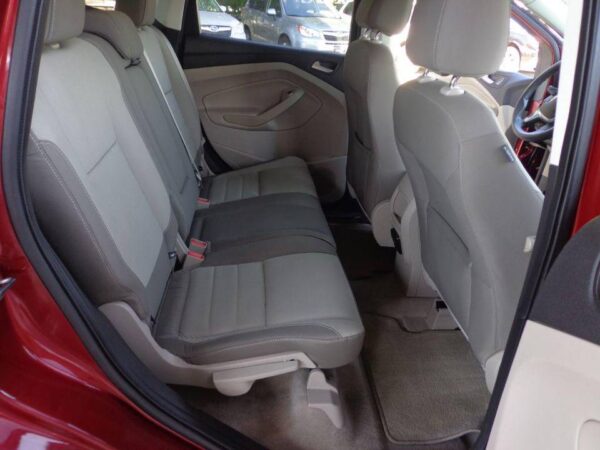 2013 Ford Escape SE 4dr SUV AWD (2.0L 4cyl Turbo 6A) - Image 16