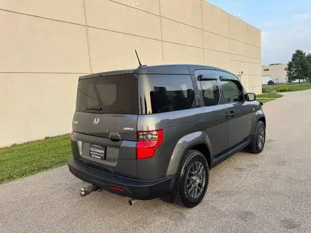 2011 Honda Element EX - Image 2