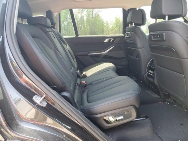 BMW X7 XDRIVE40I 2022 - Image 10