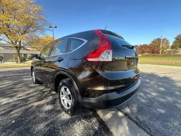 2013 Honda CR-V LX - Image 13