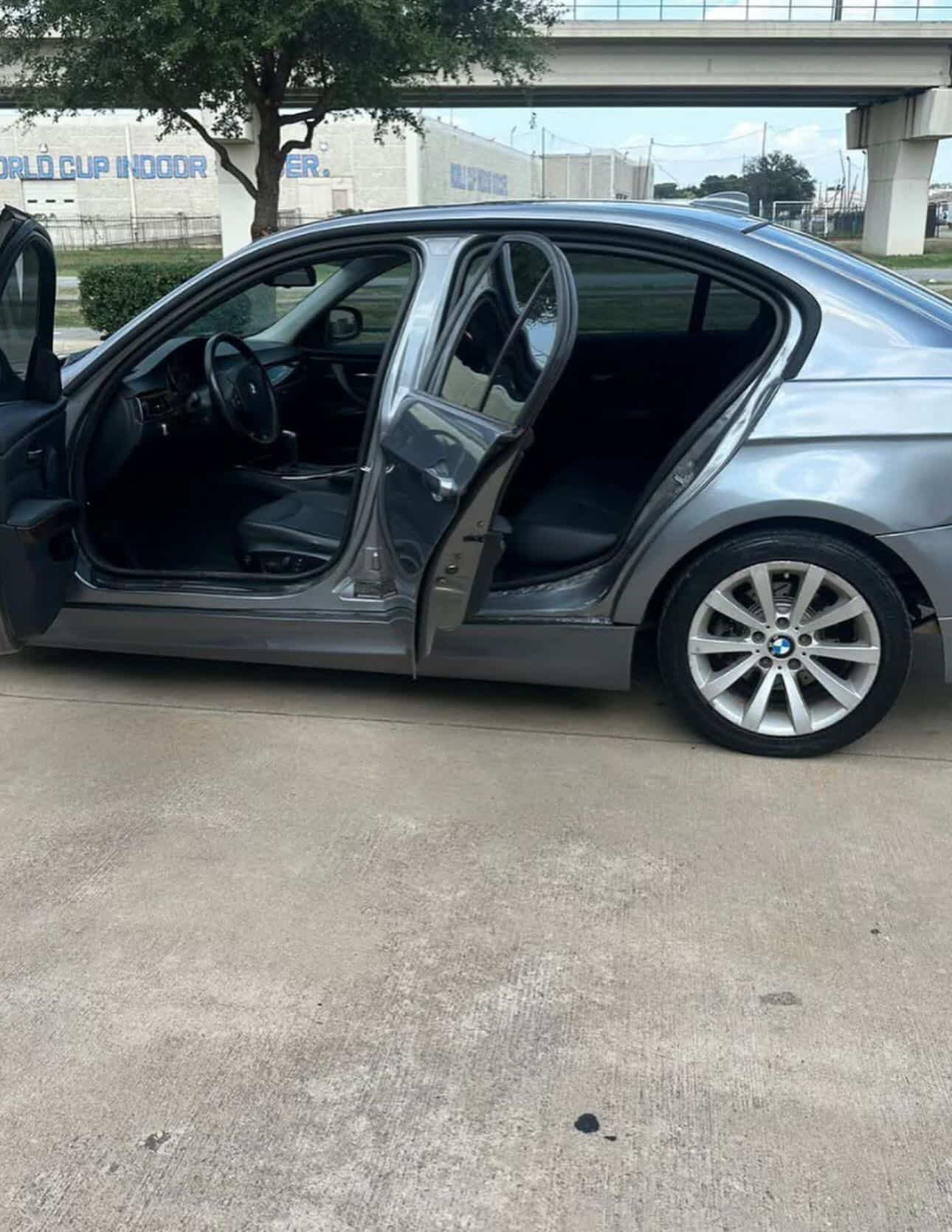 2011 BMW 3 Series for Sale - Image 8