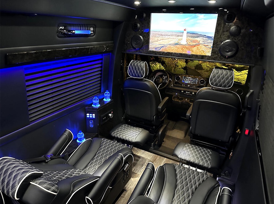 2024 Mercedes-Benz Sprinter - Image 5