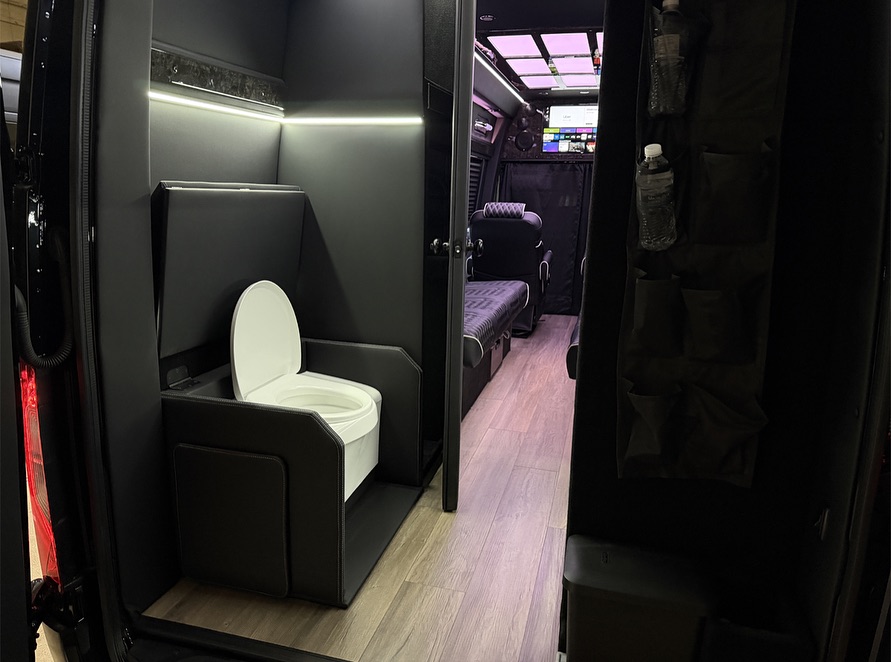 2024 Mercedes-Benz Sprinter - Image 6